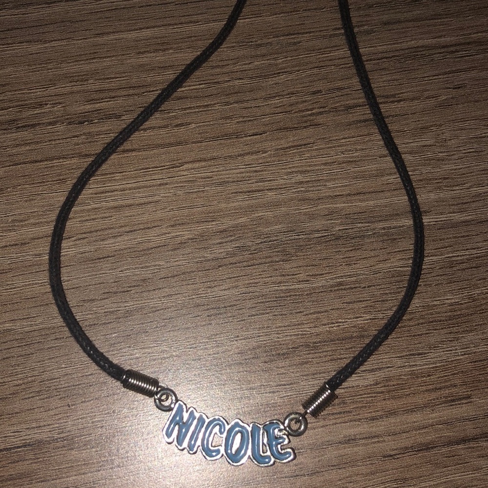Nicole Name Necklace